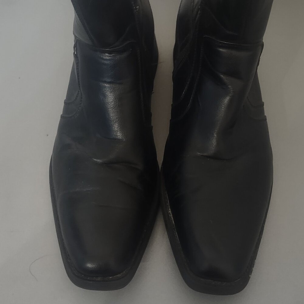 Black kohls Brand Boots (size13 Med)
